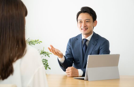 屋根塗装の相談を丸亀市のショールームで承っています | 香川県と徳島県にて塗装を専門的に行っているLEO SHIELD